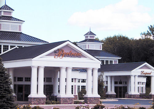 Bertram Inn And Conference Center Aurora Exterior photo